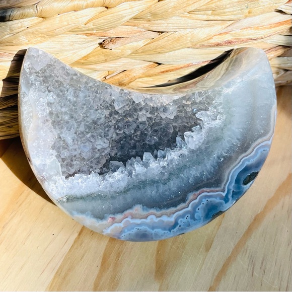 Amethyst moon with druzy - Picture 14 of 16